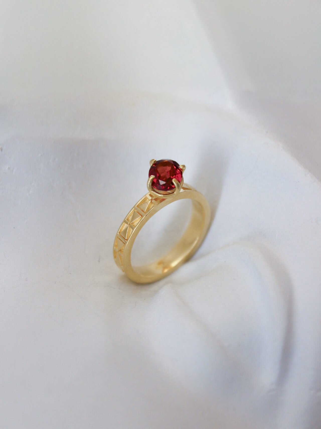 anello anamorfosi oro 1