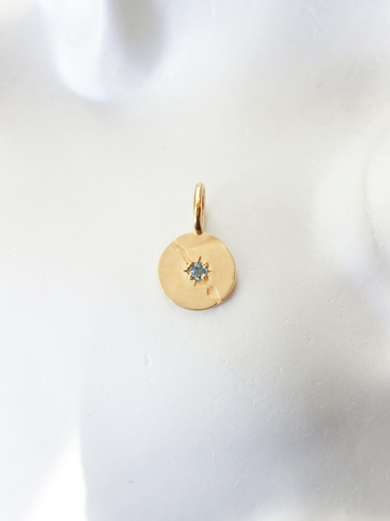 ciondolo crepa oro 1