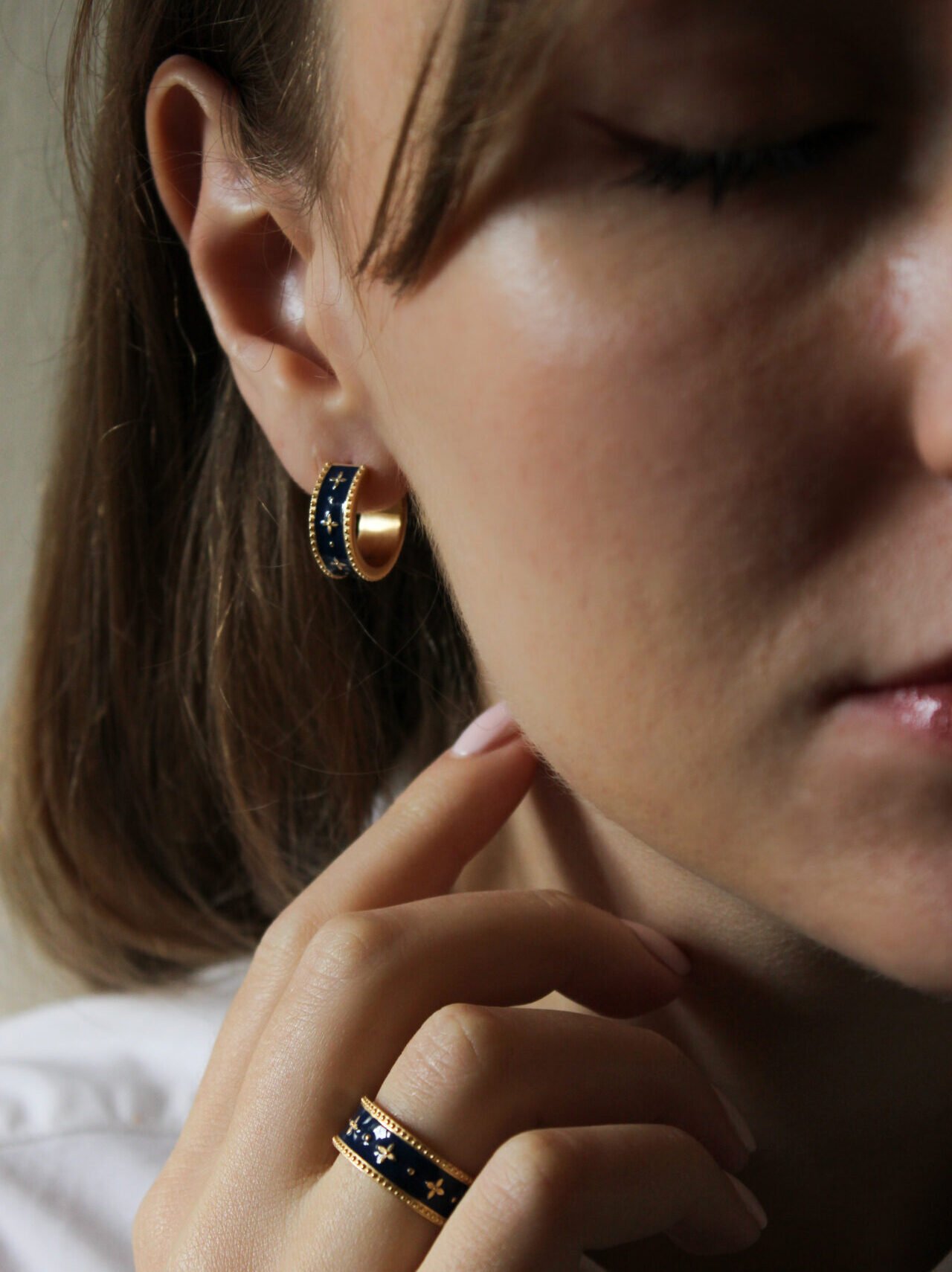 orecchini rinascente oro indossati 2