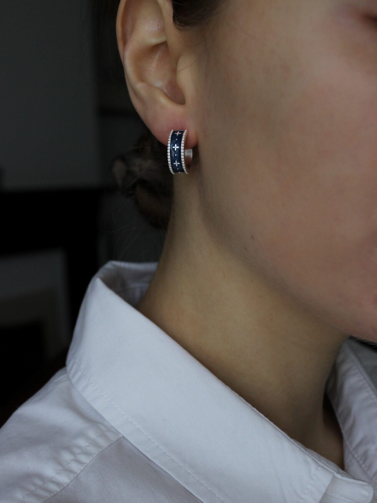 Orecchini rinascente argento indossati